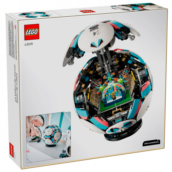 Конструктор LEGO Editions 43019 Футбольный мяч в Казани