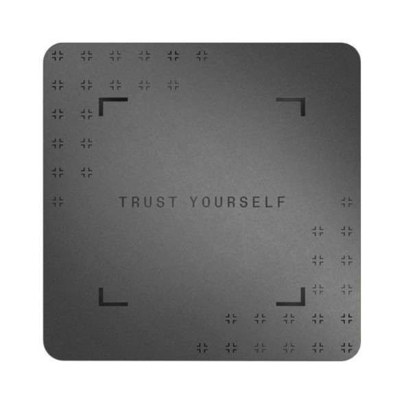Аппаратный холодный криптокошелек Ledger Stax c чехлом Magnet Shell Black + Recovery Key в Казани