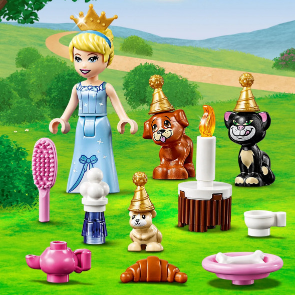 Конструктор LEGO Disney Princess 43178 Праздник в замке Золушки  в Казани